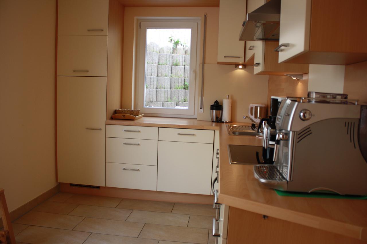 Ferienhaus Trimmisch เอดิเกอร์-เอลเลอร์ ภายนอก รูปภาพ