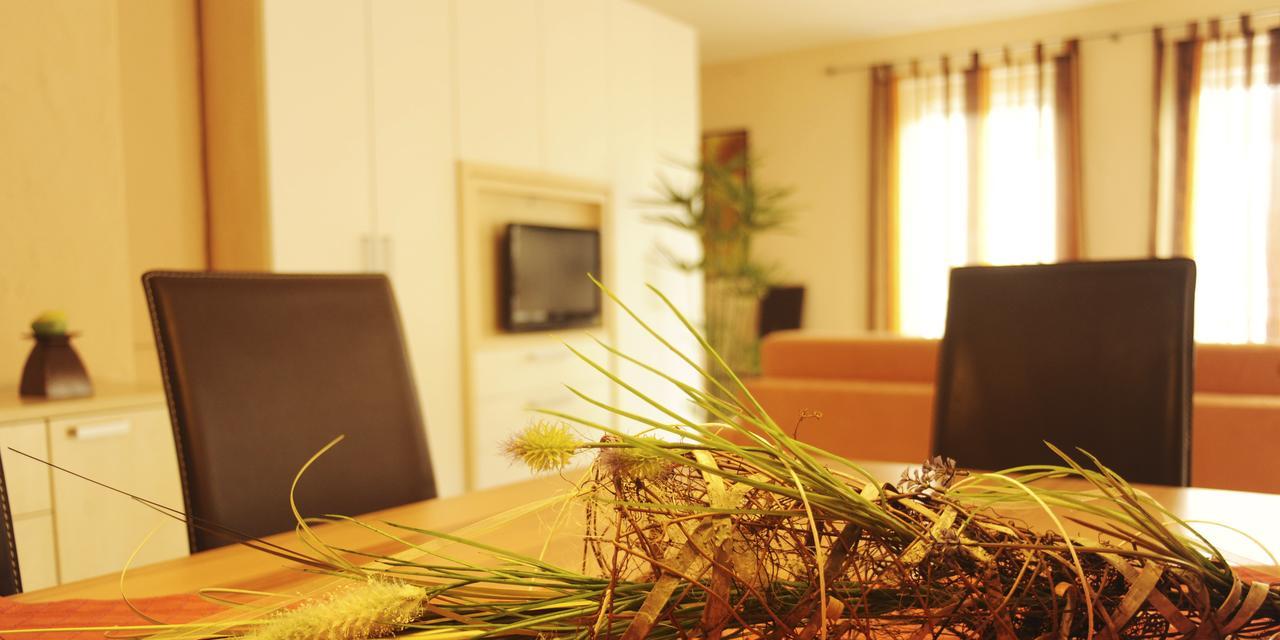 Ferienhaus Trimmisch เอดิเกอร์-เอลเลอร์ ภายนอก รูปภาพ