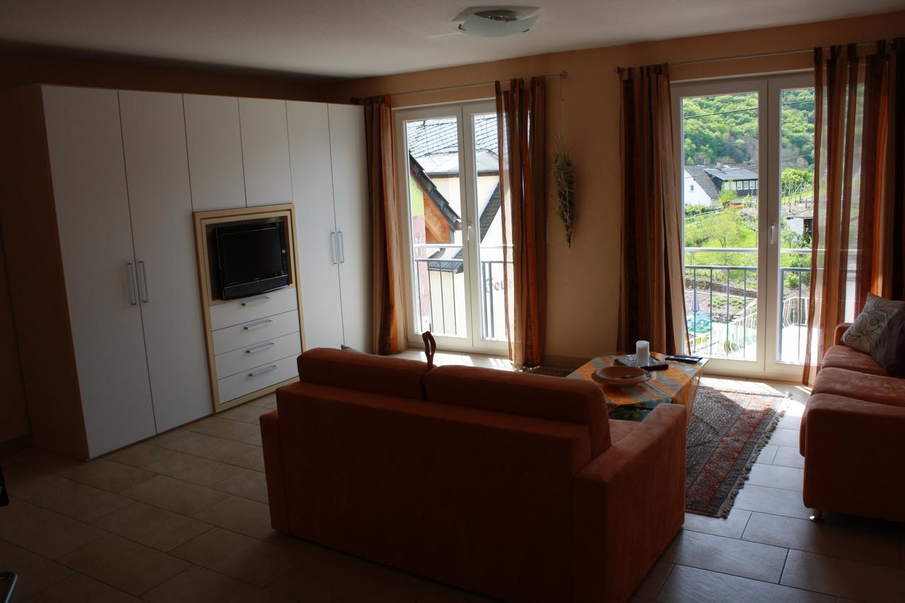 Ferienhaus Trimmisch เอดิเกอร์-เอลเลอร์ ภายนอก รูปภาพ
